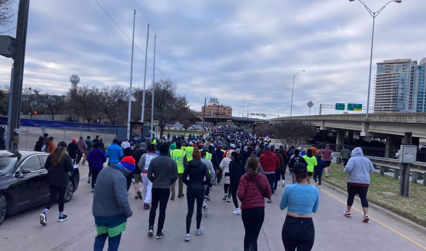 runners in an outdoor race